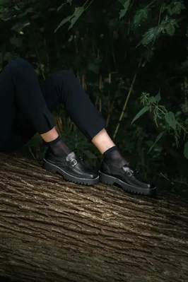 mocassins-cuir-noir-poema-paris-chaussures-femme (2) Botte cuir noir